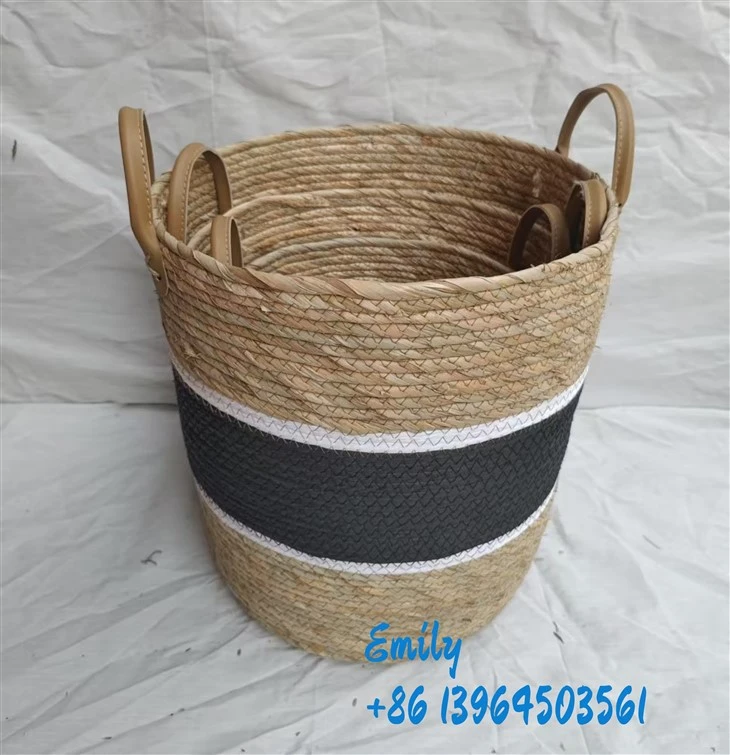 তাকের জন্য বড় স্টোরেজ ঝুড়ি