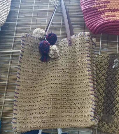 পেপার ক্রোশেট লেডি সামার টোট ব্যাগ