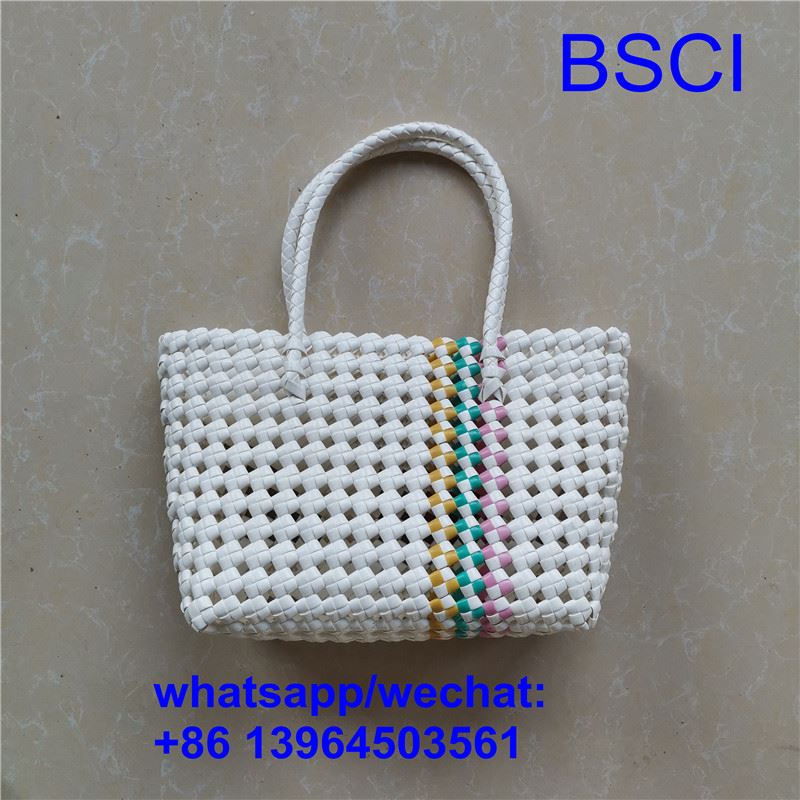 পুনর্ব্যবহৃত প্লাস্টিক বোনা ব্যাগ