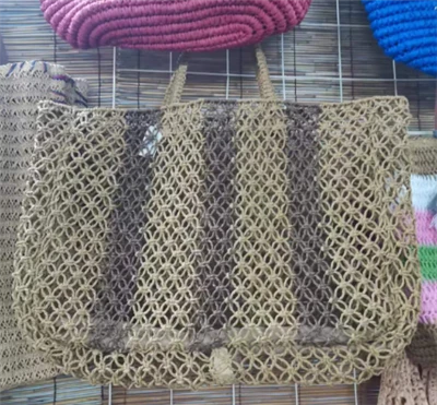 ব্রাউন হাতে বোনা বড় ফাঁপা মহিলাদের টোট ব্যাগ