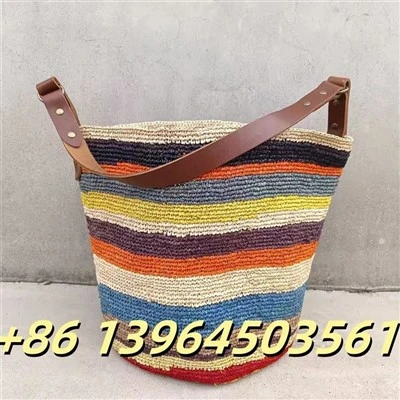 রঙিন রাফিয়া মহিলা বাসেট