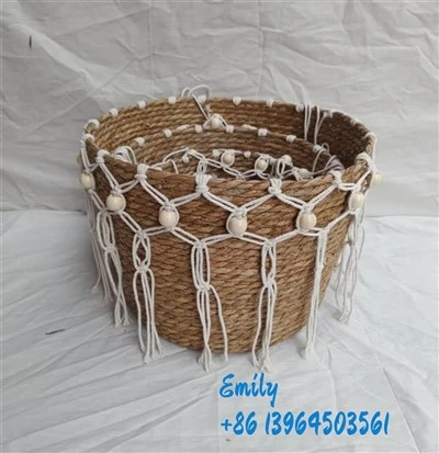 ঝুড়ি বসার ঘরটি বিন