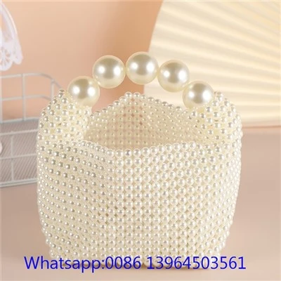 মহিলাদের জন্য মুক্তা সন্ধ্যা ব্যাগ