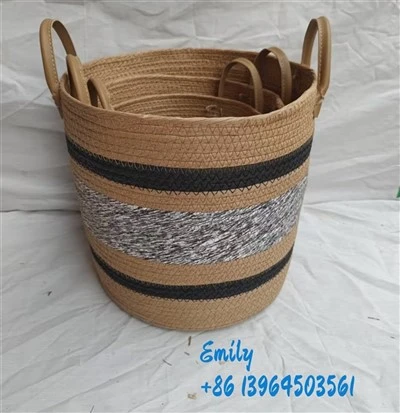 বড় হস্তনির্মিত স্টোরেজ ঝুড়ি