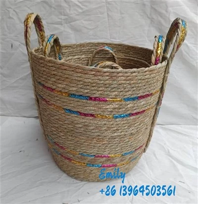 সংস্থার সরঞ্জামের ঝুড়ি বিভিন্ন